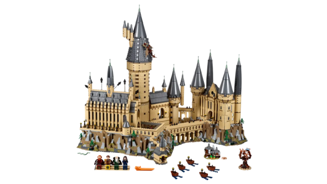The Hogwarts Castle LEGO Harry Potter set