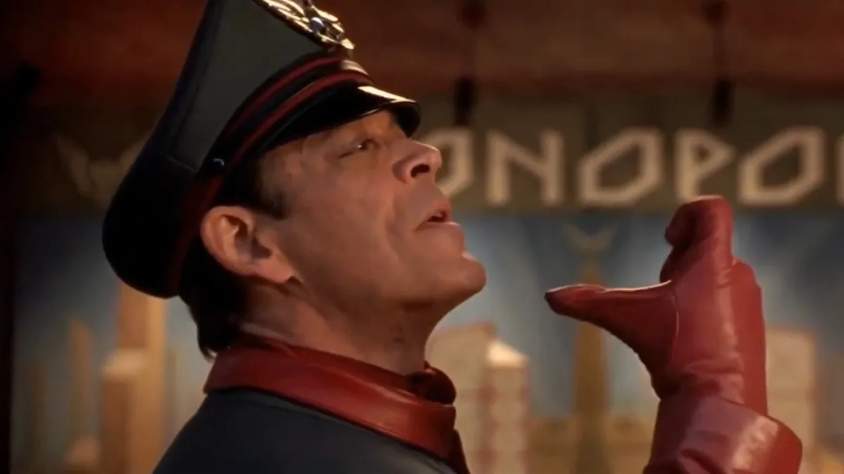 Street Fighter the Movie Raul Julia as M. Bison