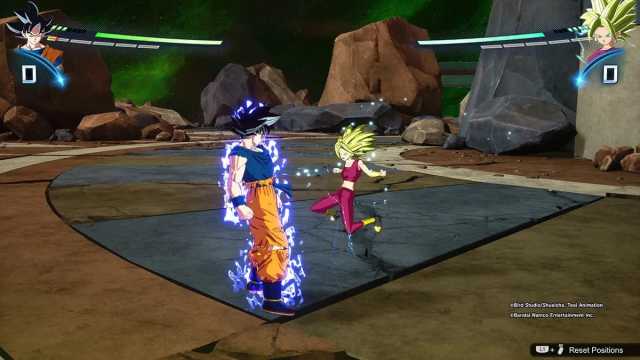 A player using auto-dodge with Ultra Instinct Goku in Dragon Ball Sparking Zero