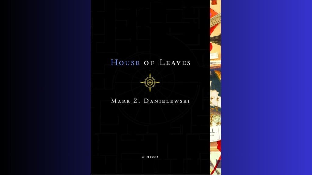 House of Leaves top ten spooky books to read this Halloween.